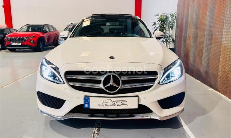 MERCEDES BENZ ocasion tarragona Clase C C 220 d Estate 28