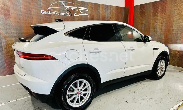 coche de ocasión en tarragona jaguar e pace (18)