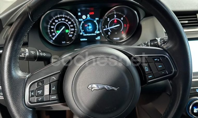 coche de ocasión en tarragona jaguar e pace (23)