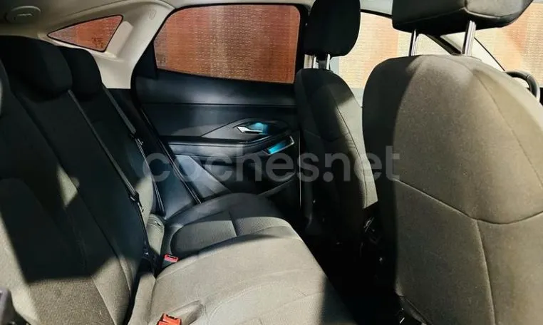 coche de ocasión en tarragona jaguar e pace (24)