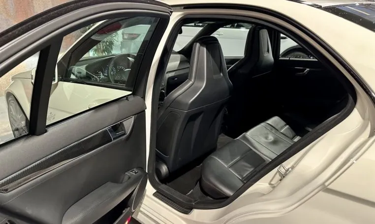 MERCEDES BENZ Clase C C 63 AMG Estate coche de ocasión en Tarragona (18)