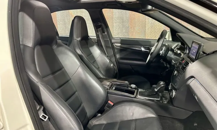 MERCEDES BENZ Clase C C 63 AMG Estate coche de ocasión en Tarragona (23)