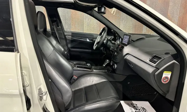 MERCEDES BENZ Clase C C 63 AMG Estate coche de ocasión en Tarragona (25)