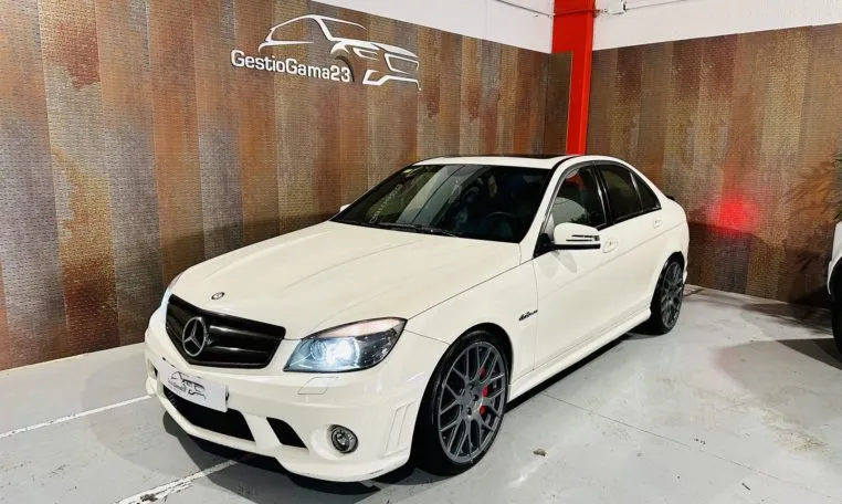 MERCEDES BENZ Clase C C 63 AMG Estate coche de ocasión en Tarragona (3)