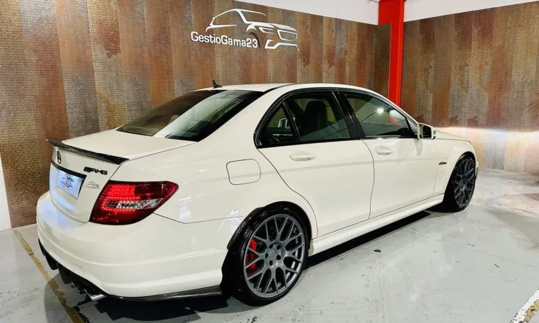 MERCEDES BENZ Clase C C 63 AMG Estate coche de ocasión en Tarragona (9)