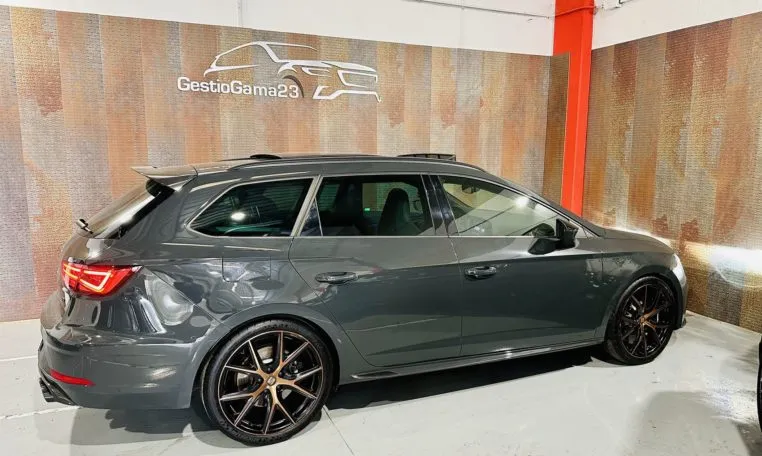 Seat cupra leon ST 4drive coche de segunda mano ocasión (10)