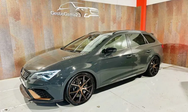 Seat cupra leon ST 4drive coche de segunda mano ocasión (2)