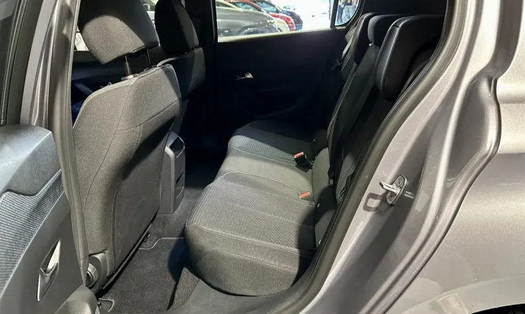 peugeot 308 coche de segunda mano en Tarragona (12)