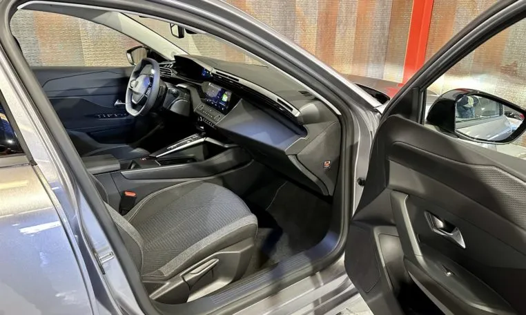 peugeot 308 coche de segunda mano en Tarragona (16)