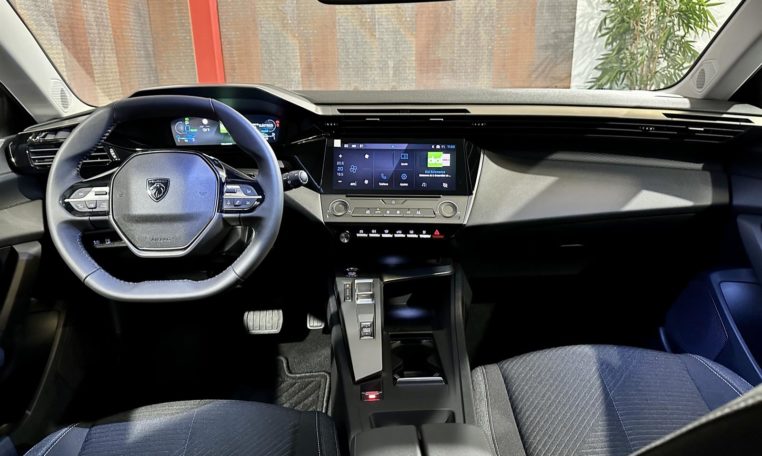 peugeot 308 coche de segunda mano en Tarragona (17)