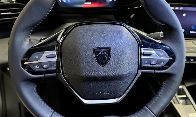 peugeot 308 coche de segunda mano en Tarragona (22)