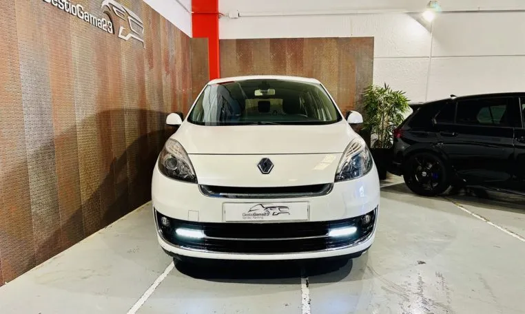 renault gran scenic coches de ocasión en Tarragona (2)