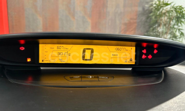 coches de ocasión en Tarragona citroen c4 (16)