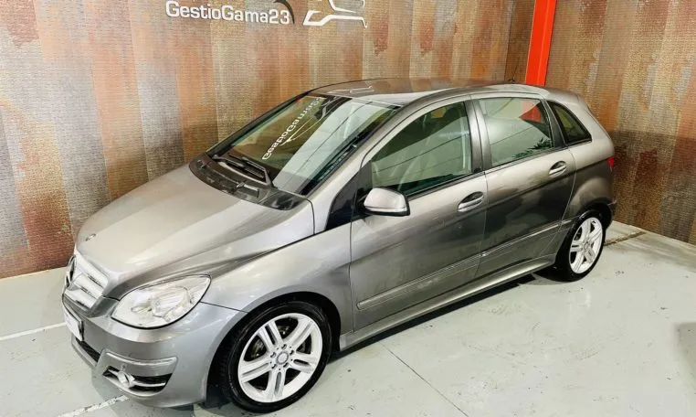 mercedes classe b coche de ocasión en Tarragona (3)
