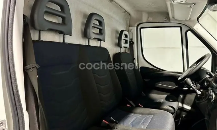 furgoneta ocasión iveco daily (12)