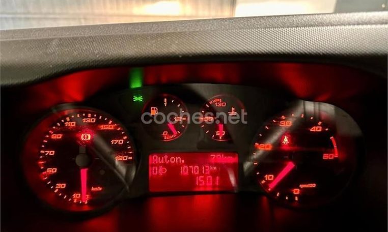 furgoneta ocasión iveco daily (16)