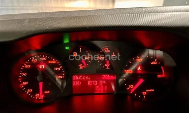 furgoneta ocasión iveco daily (16)