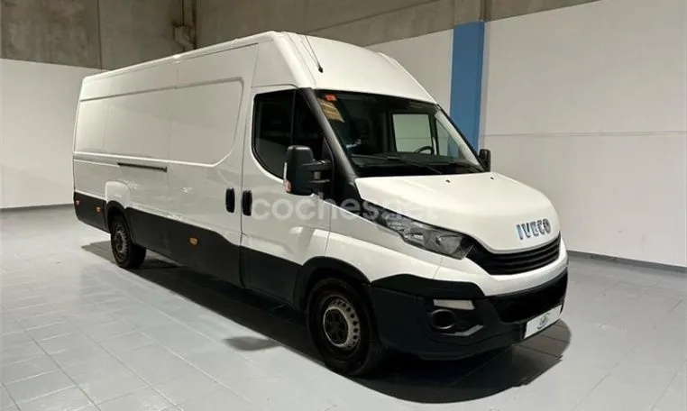 furgoneta ocasión iveco daily (17)