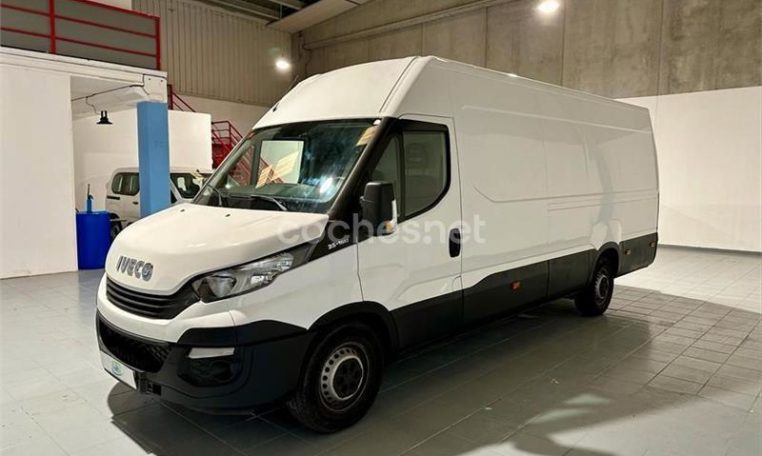 furgoneta ocasión iveco daily (2)