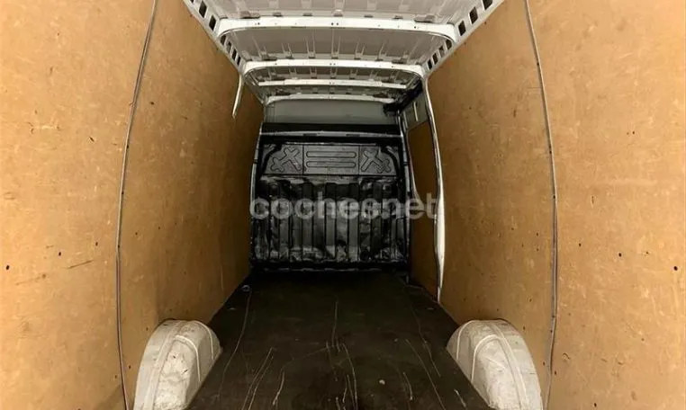 furgoneta ocasión iveco daily (6)
