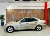 MERCEDES BENZ Clase C C 180 K AVANTGARDE 16