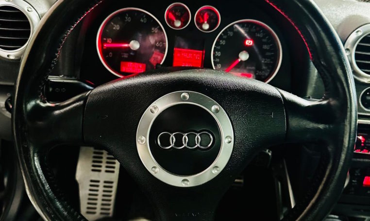 AUDI TT Coupe 1 8 T 13