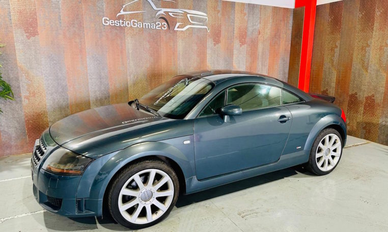 AUDI TT Coupe 1 8 T 2