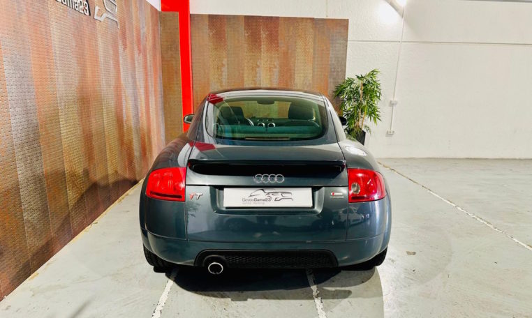 AUDI TT Coupe 1 8 T 4
