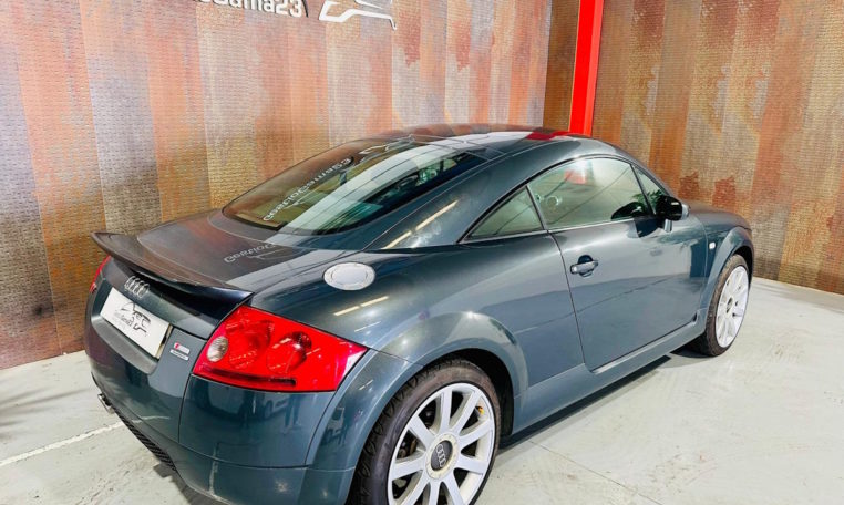 AUDI TT Coupe 1 8 T 5