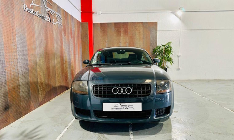 AUDI TT Coupe 1 8 T