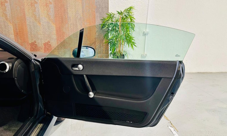 AUDI TT Coupe 1 8 T 8