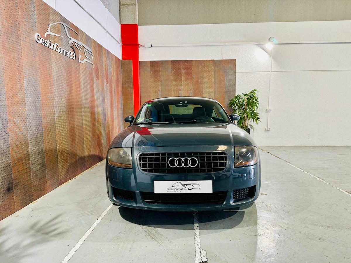 AUDI TT Coupe 1.8 T AUDI TT Coupe 1 8 T