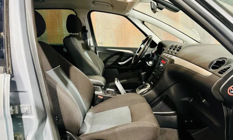 FORD S MAX 1 6 TDCi Auto SS Trend 11