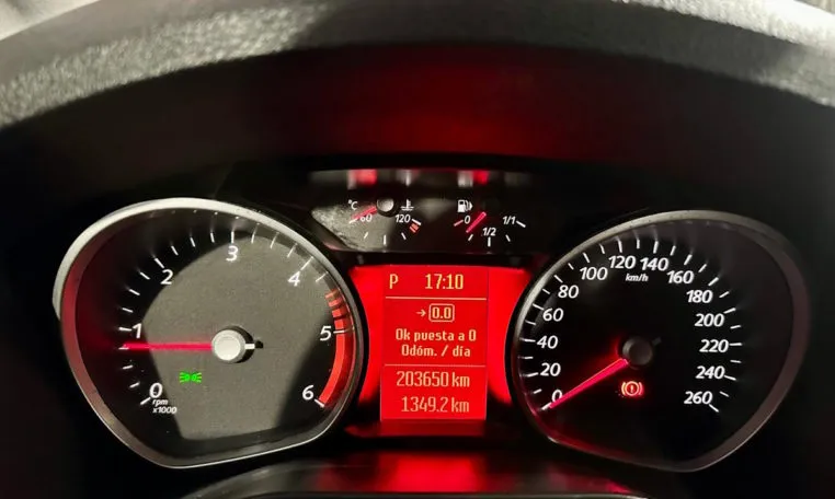 FORD S MAX 1 6 TDCi Auto SS Trend 13