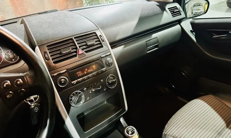 MERCEDES BENZ Clase A A 180 CDI AVANTGARDE 12