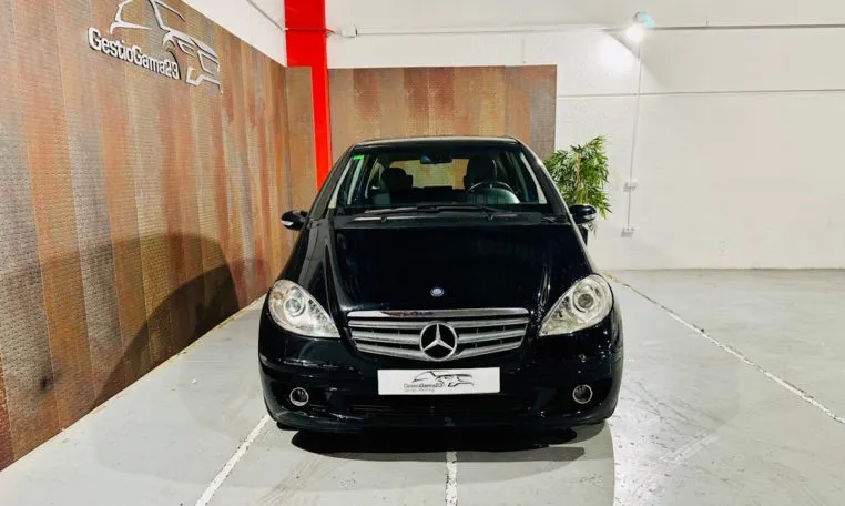 MERCEDES BENZ Clase A A 180 CDI AVANTGARDE 14