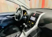 TOYOTA Auris 1 6 VVTi Active 10