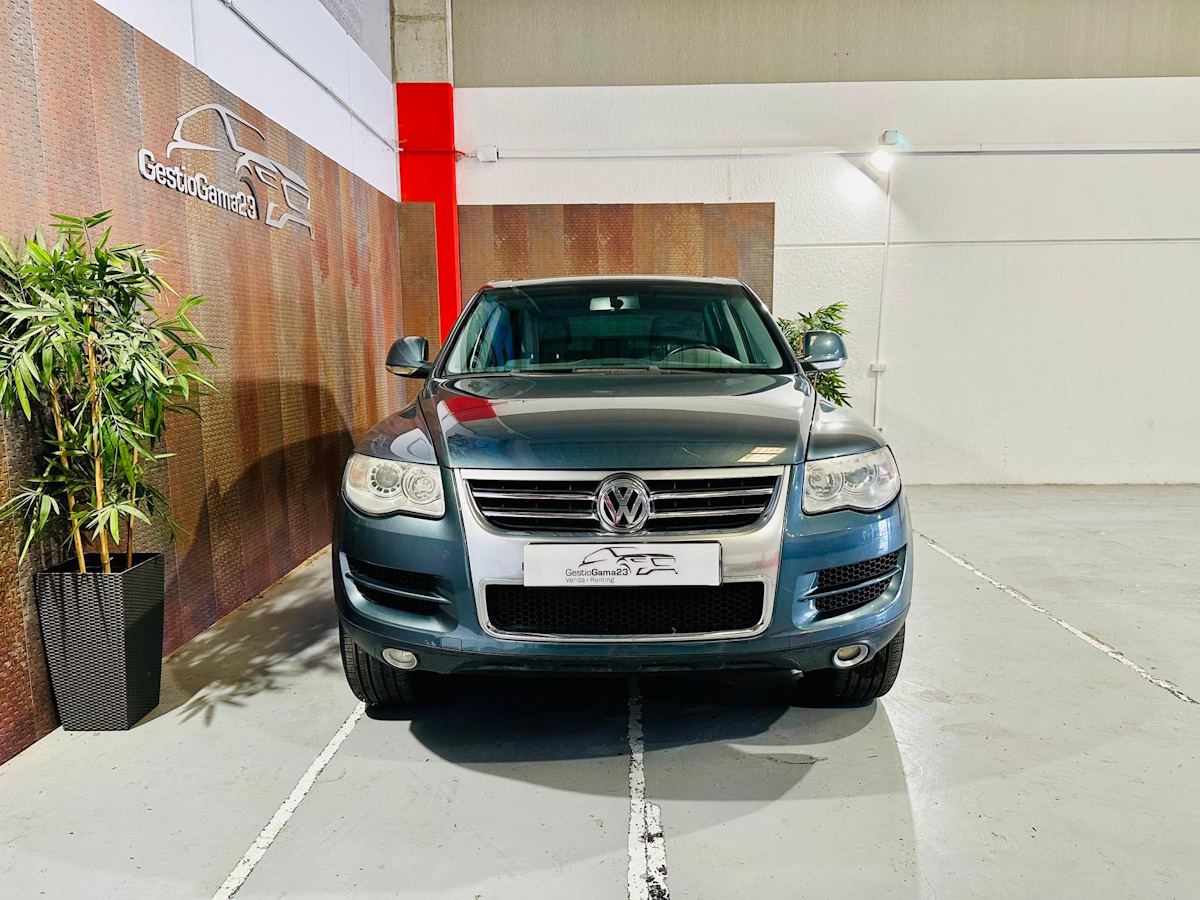 VOLKSWAGEN Touareg VOLKSWAGEN Touareg