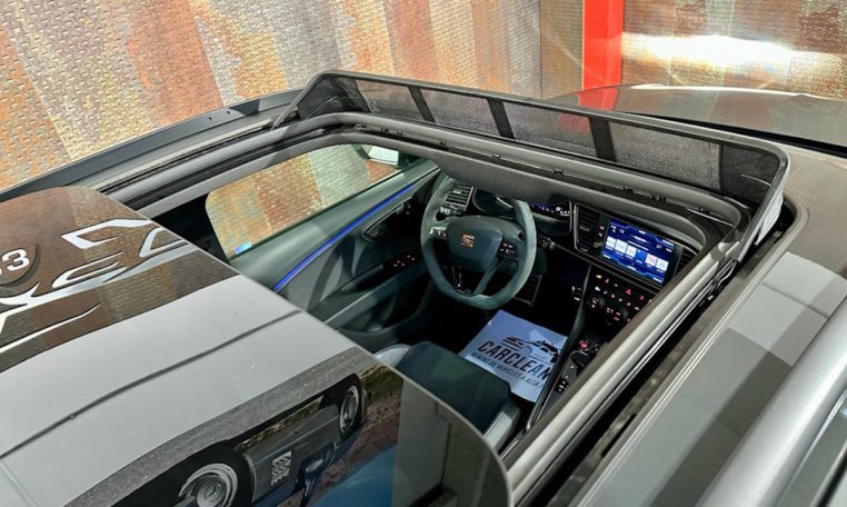 SEAT León ST 2 0 TSI 4Drive DSG SS Cupra R 10