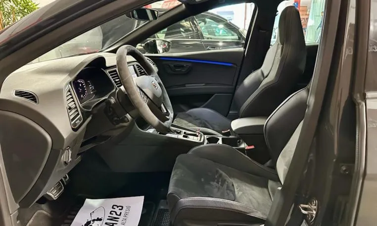 SEAT León ST 2 0 TSI 4Drive DSG SS Cupra R 15