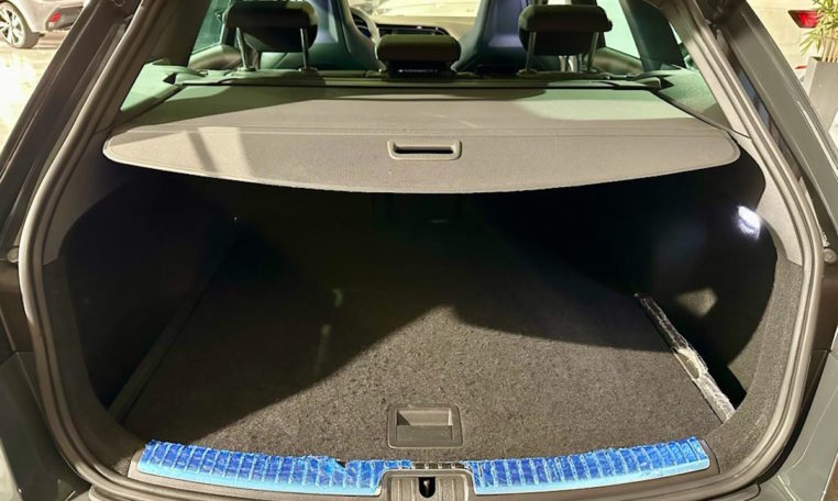 SEAT León ST 2 0 TSI 4Drive DSG SS Cupra R 22