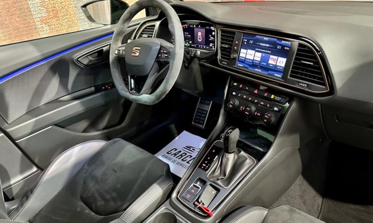 SEAT León ST 2 0 TSI 4Drive DSG SS Cupra R 9
