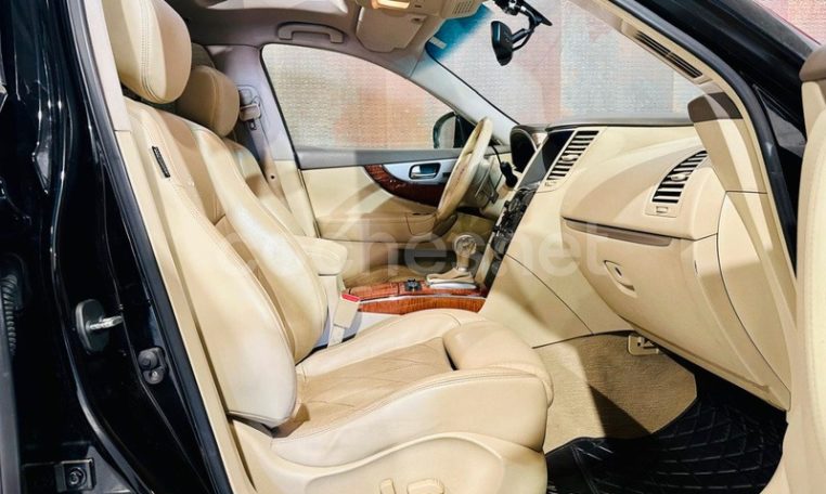 INFINITI FX (2031) coche de ocasión en tarragona reus