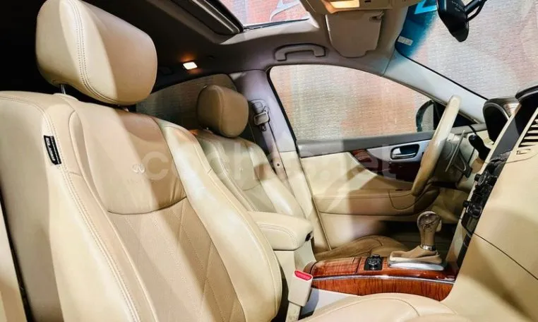 INFINITI FX (2032) coche de ocasión en tarragona reus