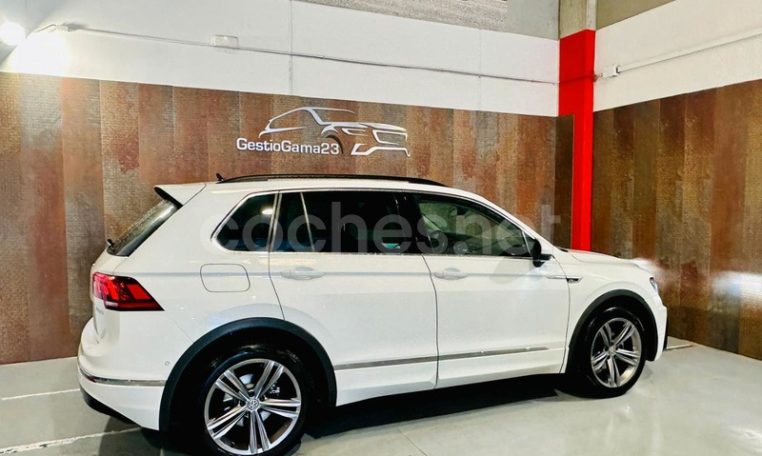 VOLKSWAGEN Tiguan ocasión (2023) 23 990 € en Tarragona