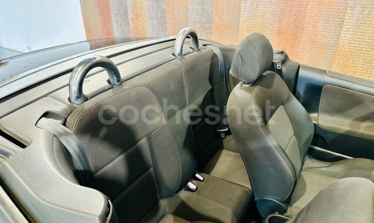 peugeot descapotable de ocasion en Tarragona (14)