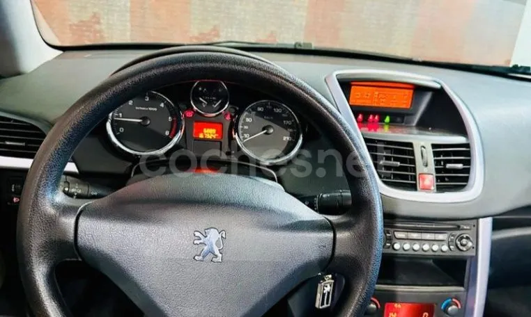 peugeot descapotable de ocasion en Tarragona (16)