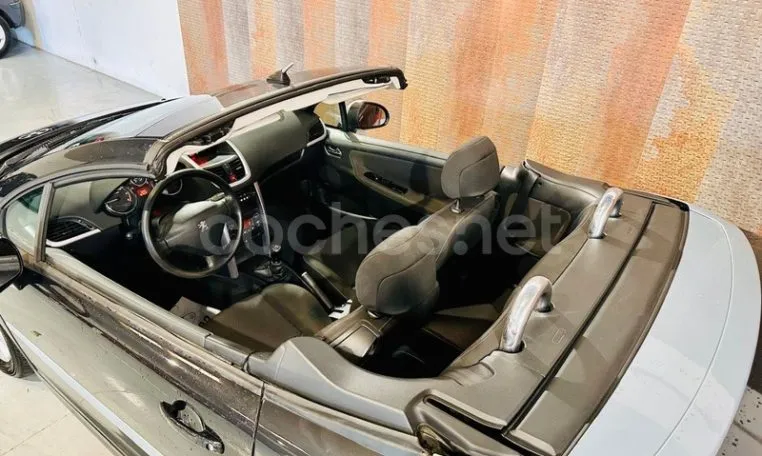 peugeot descapotable de ocasion en Tarragona (6)