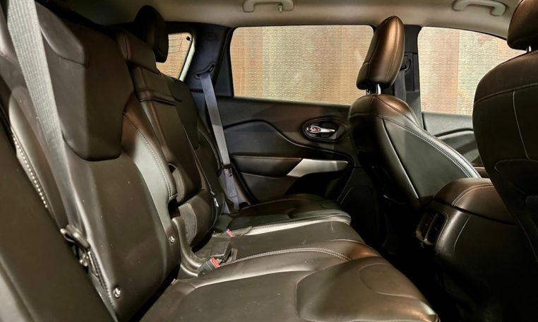 JEEP Cherokee 2 2CRD Night Eagle III Aut 4x4 AD1 7