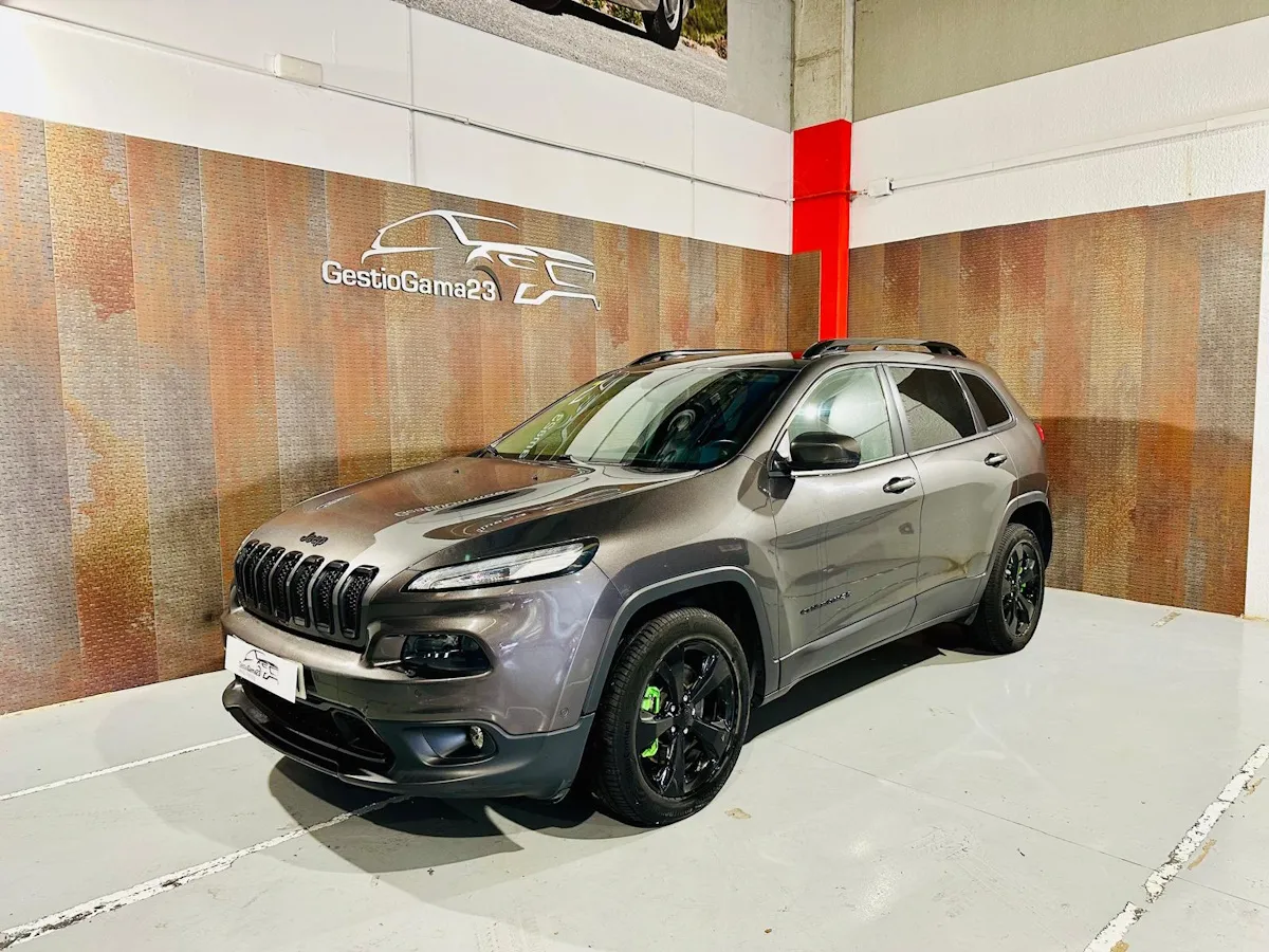 JEEP Cherokee 2 2CRD Night Eagle III Aut 4x4 AD1